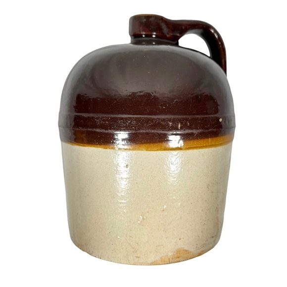 VINTAGE Antique Two-Toned Stoneware Moonshine Beehive 1/2 gallon Jug - Picture 9 of 9